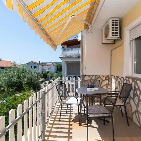 Apartamento Tiho Vodice