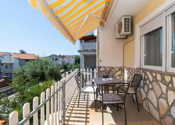 Appartement Tiho Vodice